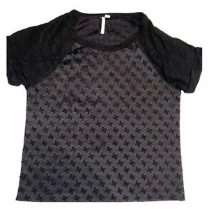 Black houndstooth tee